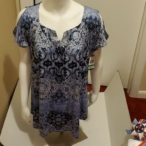 NWT: Style & Co Cold Shoulder top